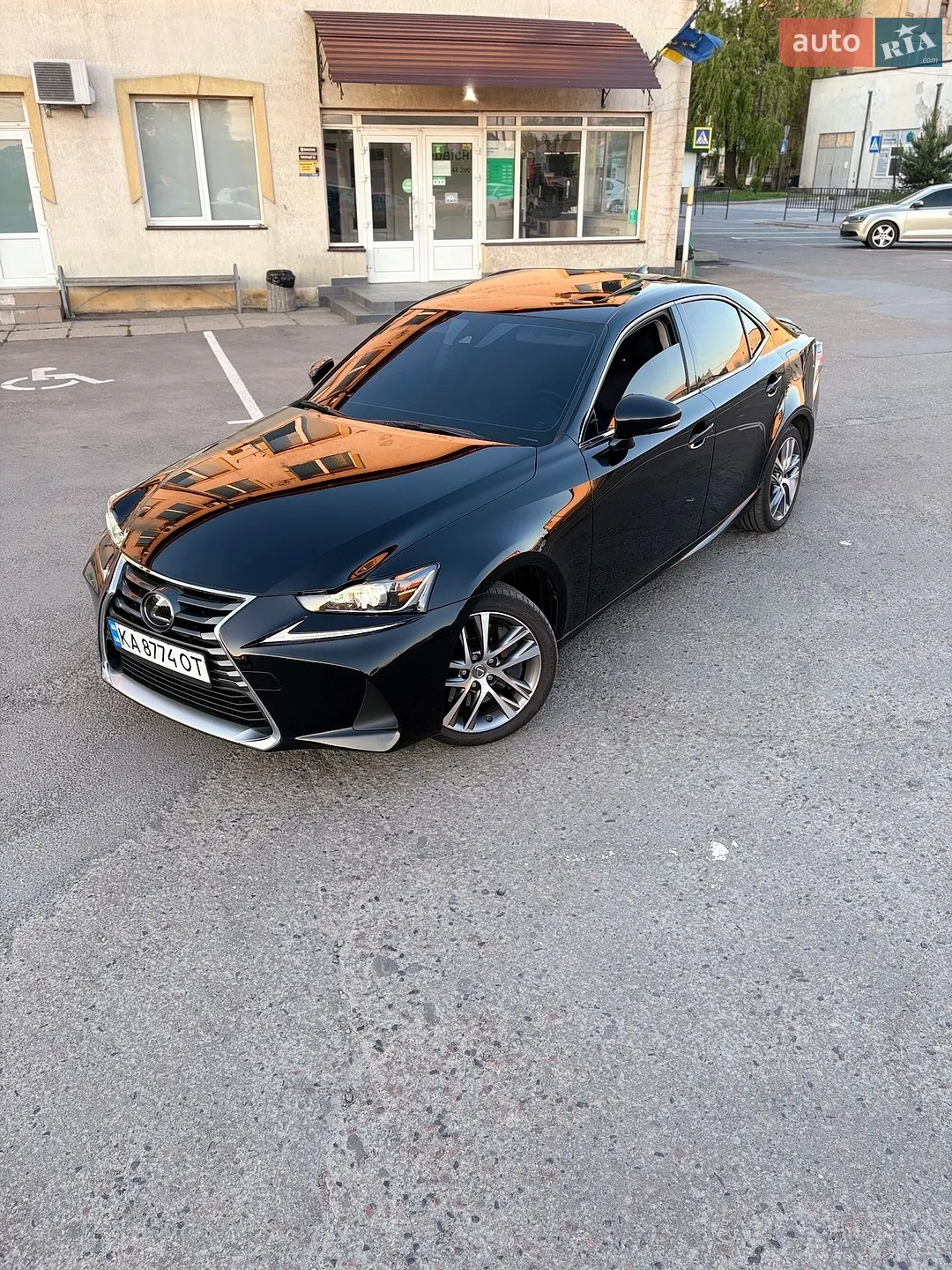 2020 Lexus IS - мініатюра 20