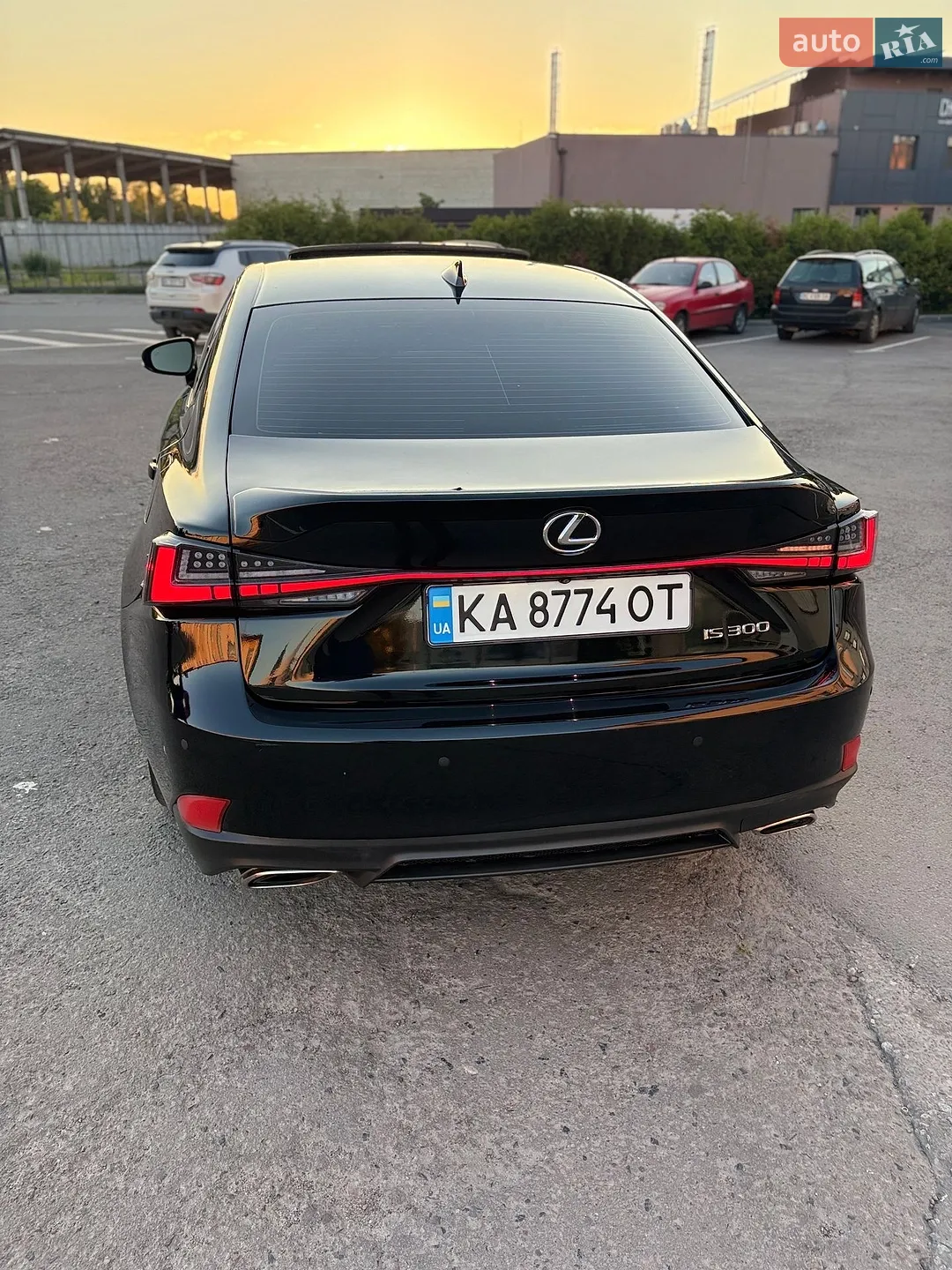 2020 Lexus IS - мініатюра 24