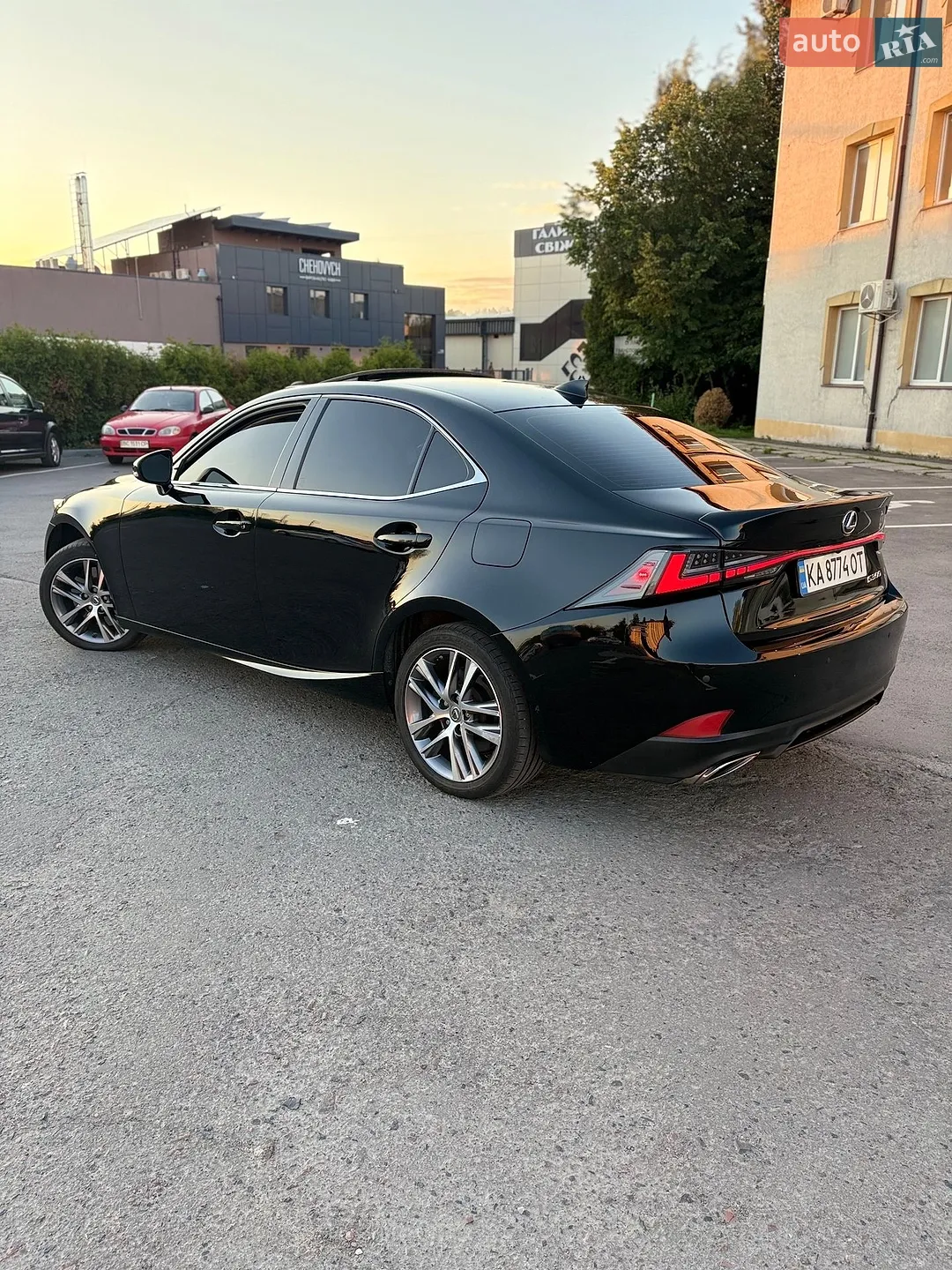 2020 Lexus IS - мініатюра 25