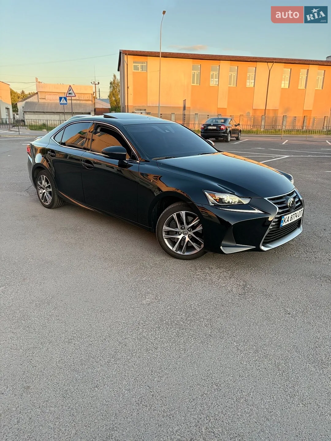 2020 Lexus IS - мініатюра 26
