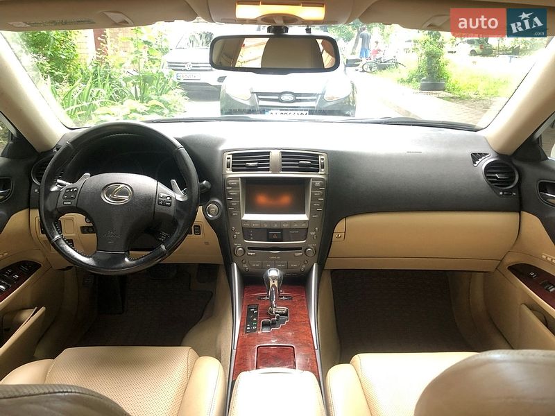 Седан Lexus IS 2006 в Києві