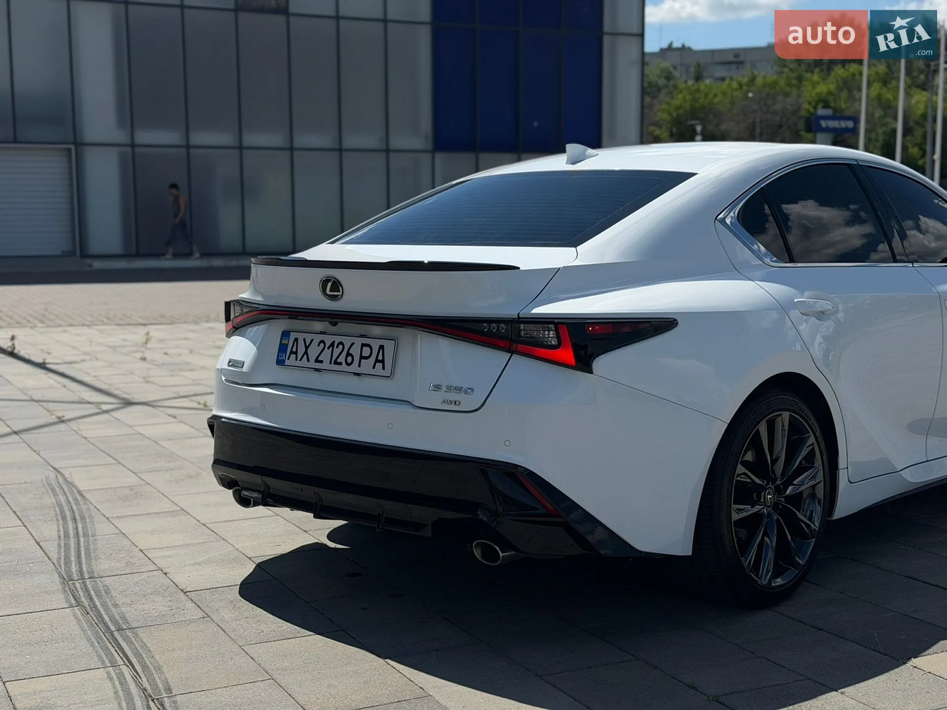 2021 Lexus IS - мініатюра 4