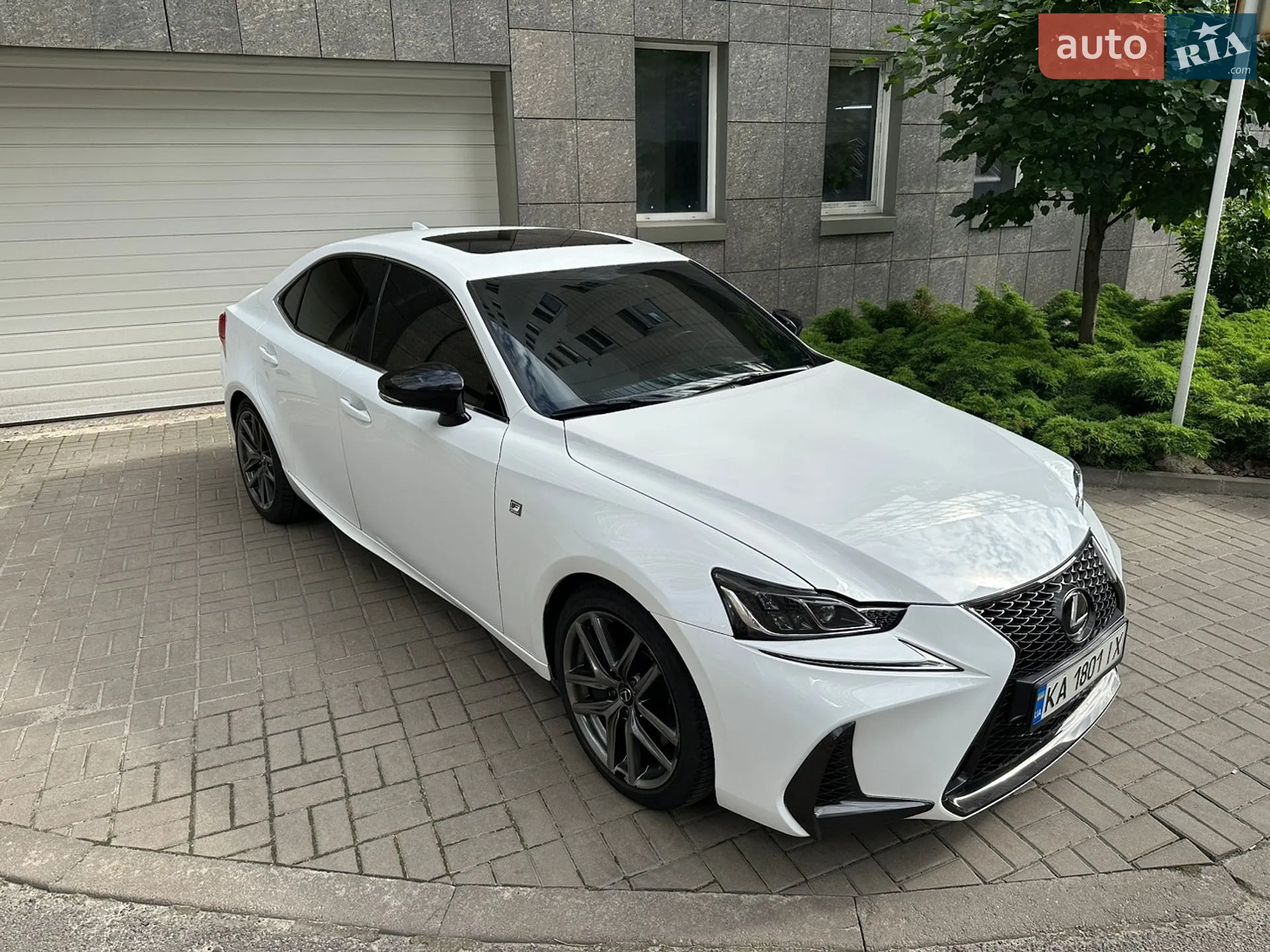 2015 Lexus IS - мініатюра 17