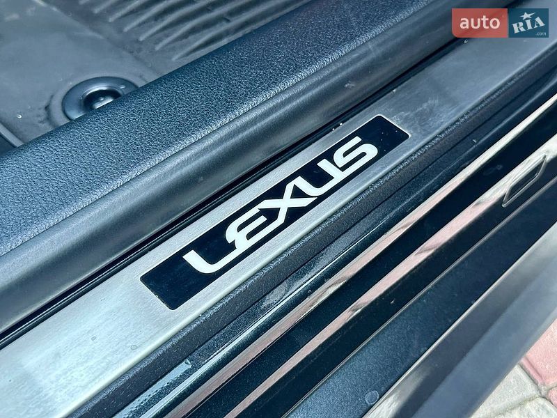 Седан Lexus IS 2024 в Житомире фото 10 Седан Lexus IS 2024 в Житомире