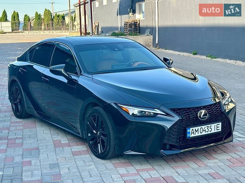Седан Lexus IS 2024 в Житомире фото 2 Седан Lexus IS 2024 в Житомире