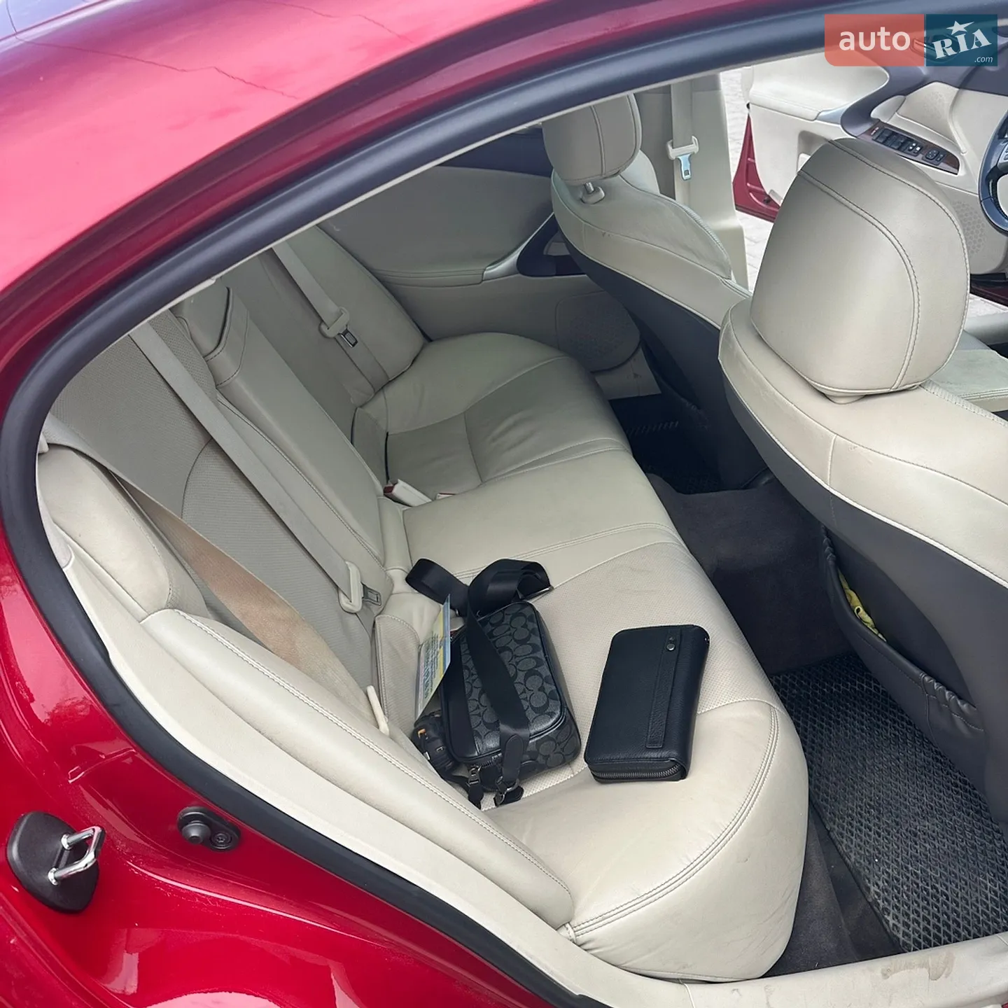 2013 Lexus IS - мініатюра 9