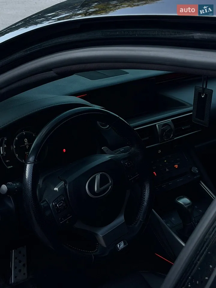 2018 Lexus IS - мініатюра 21