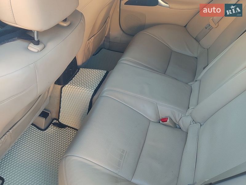 Седан Lexus IS 2008 в Ивано-Франковске