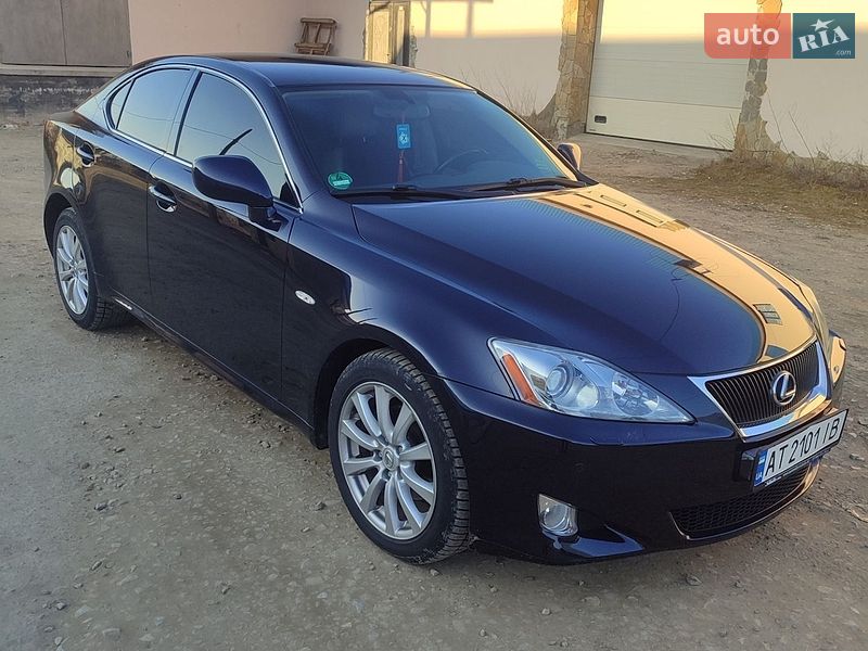 Седан Lexus IS 2008 в Ивано-Франковске