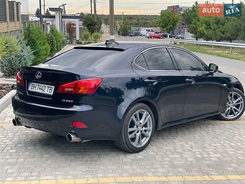 Седан Lexus IS 2006 в Одессе