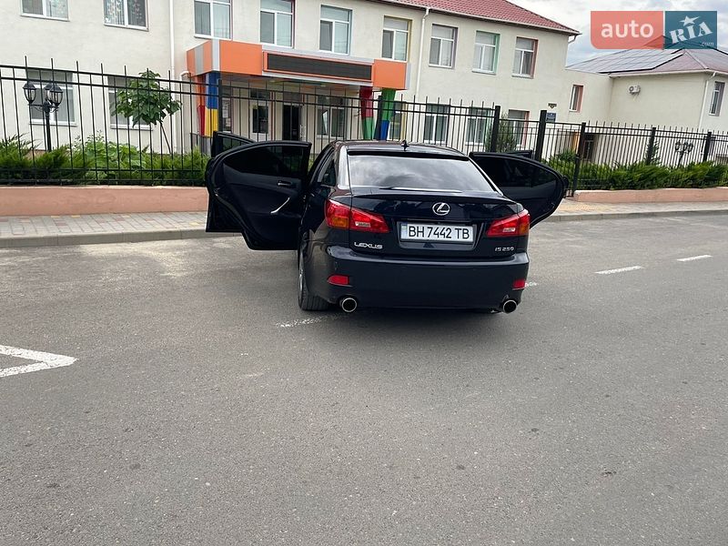 Седан Lexus IS 2006 в Одессе