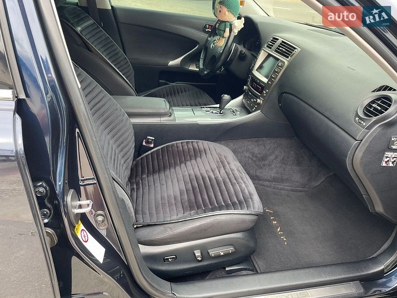 Седан Lexus IS 2006 в Одессе