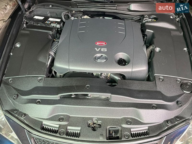 Седан Lexus IS 2006 в Одессе