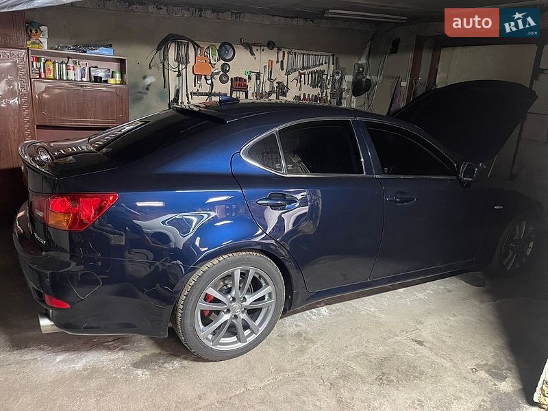 Седан Lexus IS 2006 в Одессе