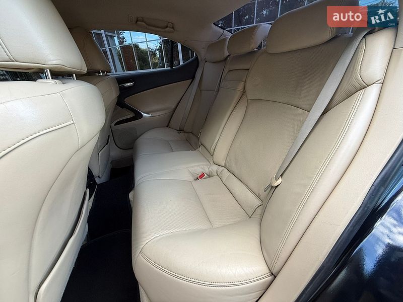 Седан Lexus IS 2008 в Одесі