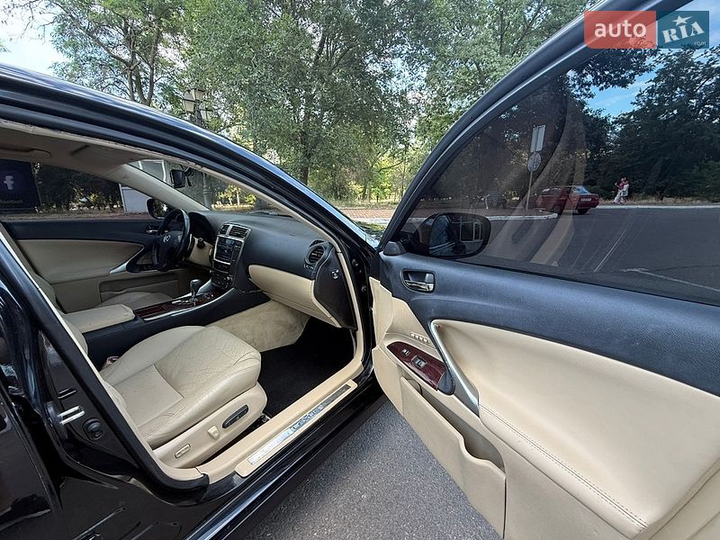 Седан Lexus IS 2008 в Одесі