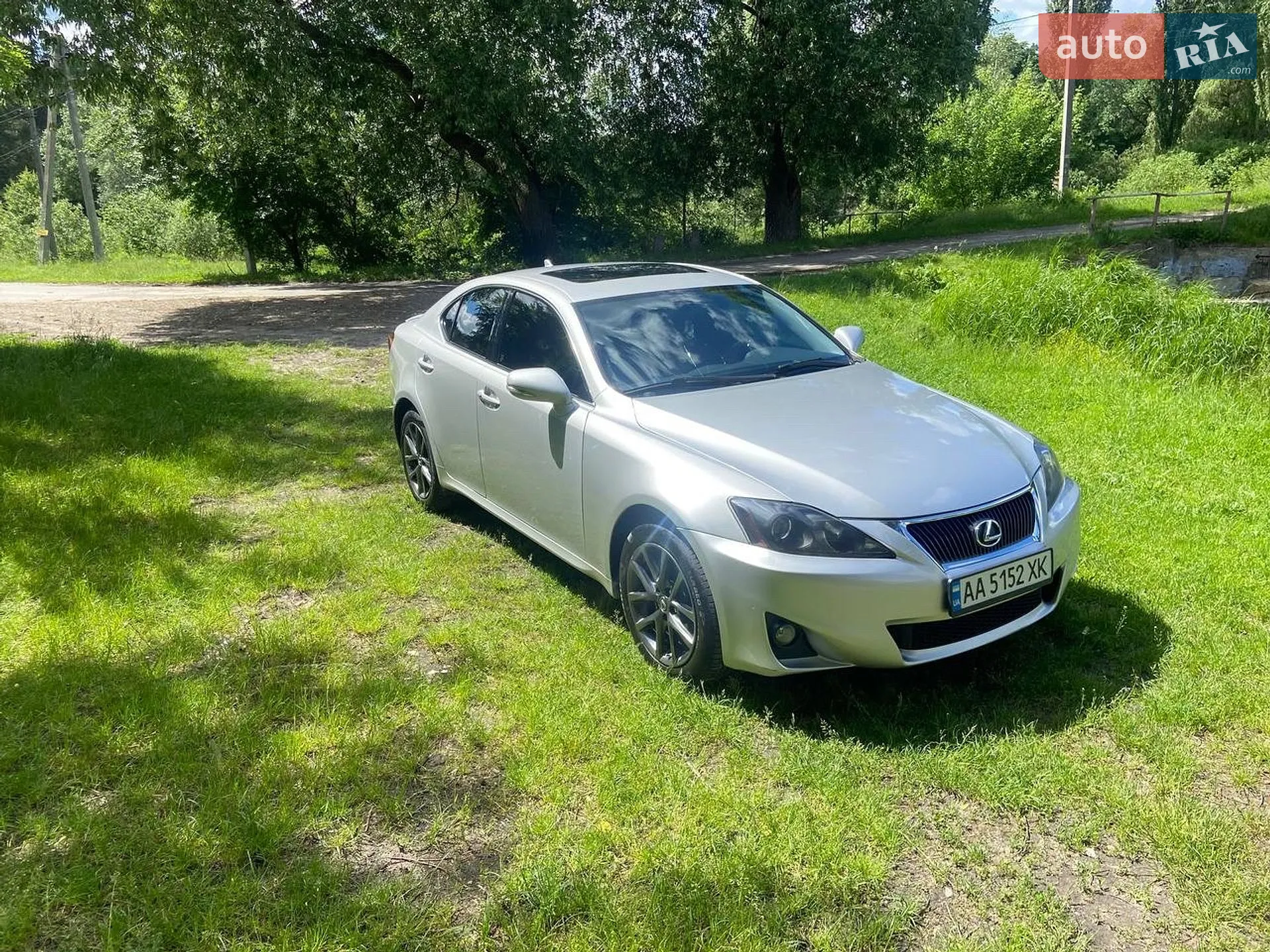 2011 Lexus IS - мініатюра 3