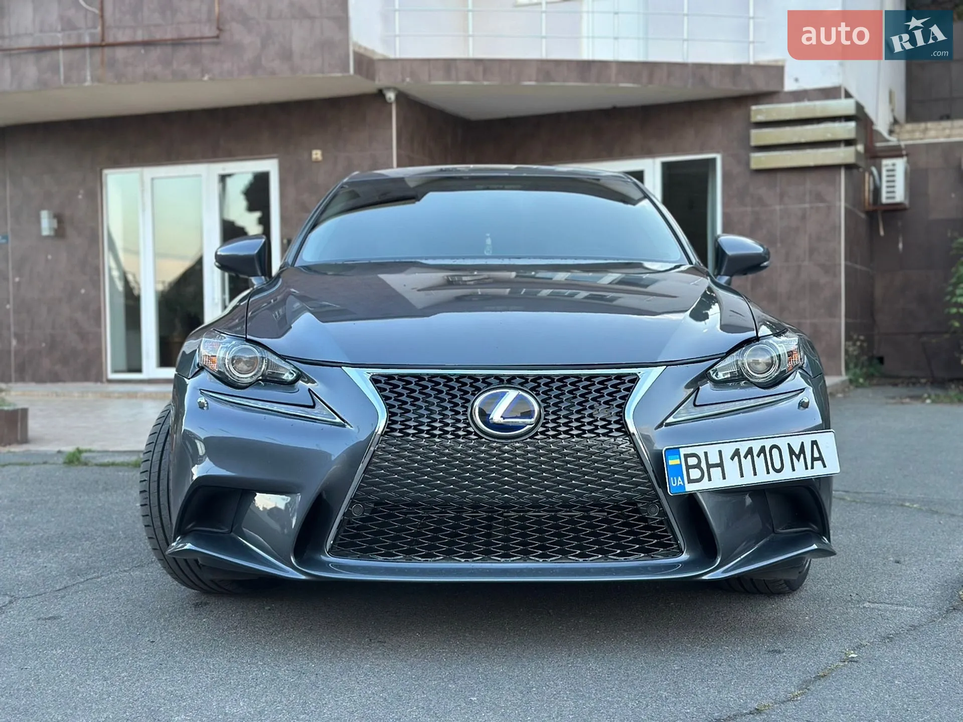 2014 Lexus IS - мініатюра 2