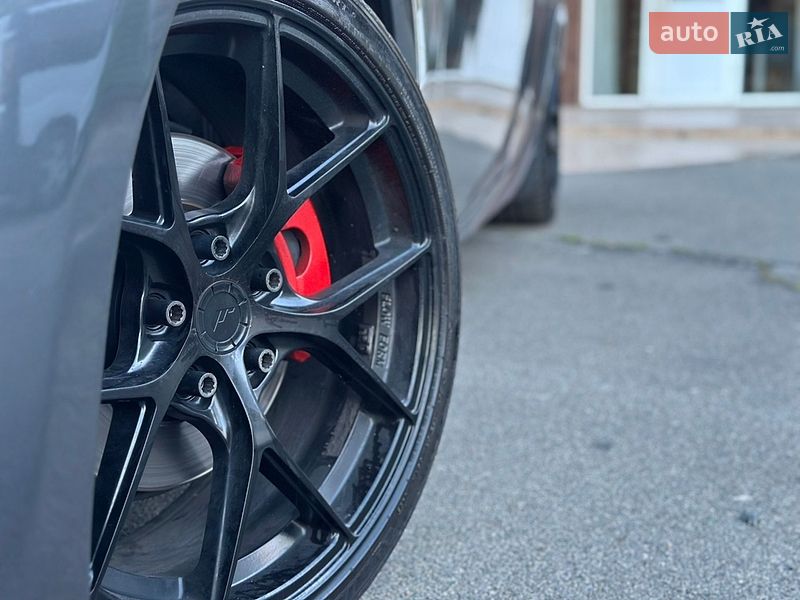 Седан Lexus IS 2014 в Одесі