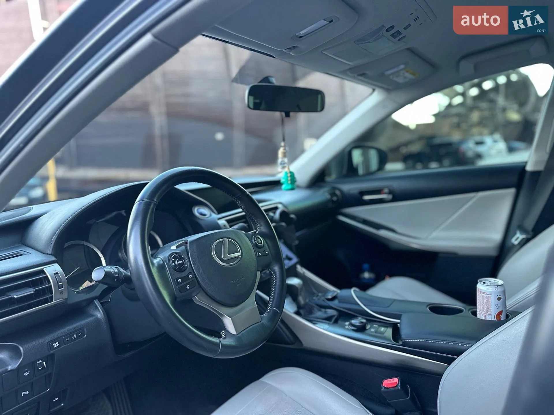 2014 Lexus IS - мініатюра 17