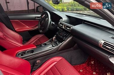 Седан Lexus IS 2014 в Миргороді