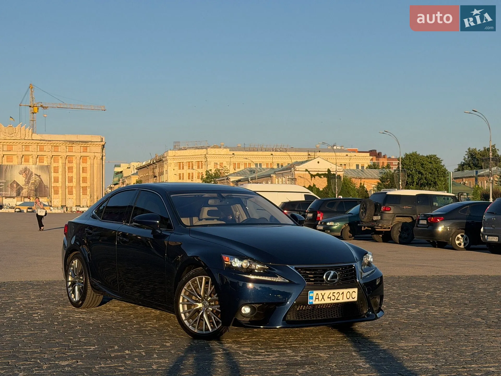 2014 Lexus IS - мініатюра 3