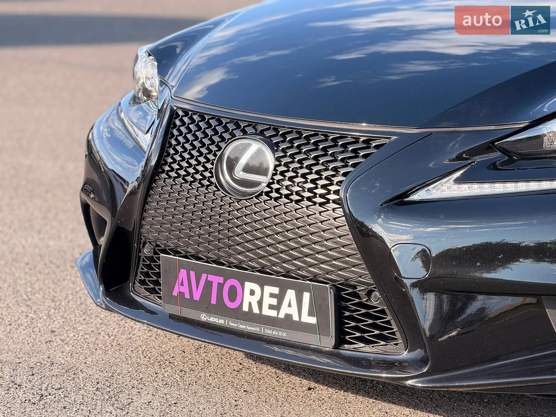 2015 Lexus IS - мініатюра 7