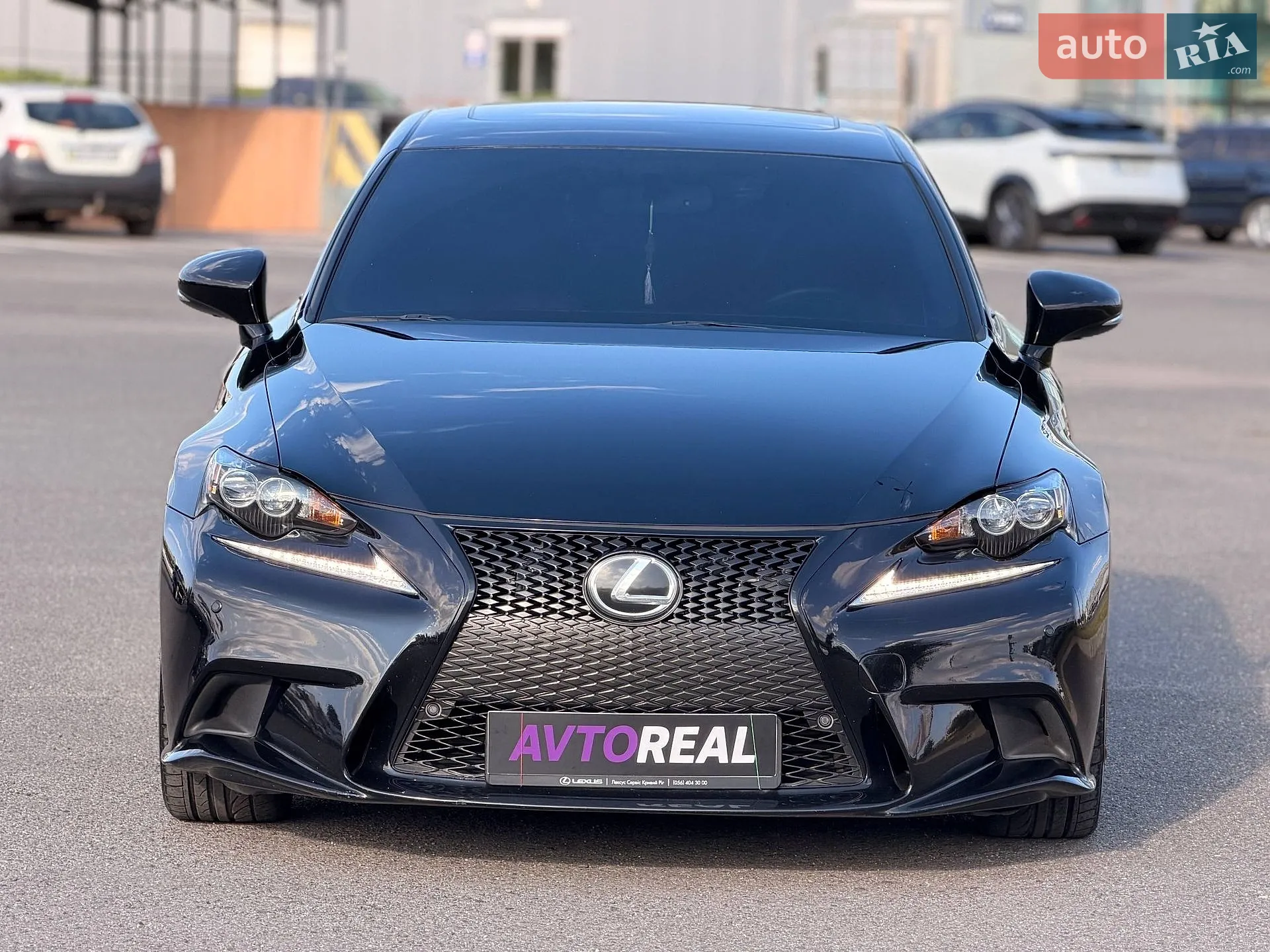 2015 Lexus IS - мініатюра 11