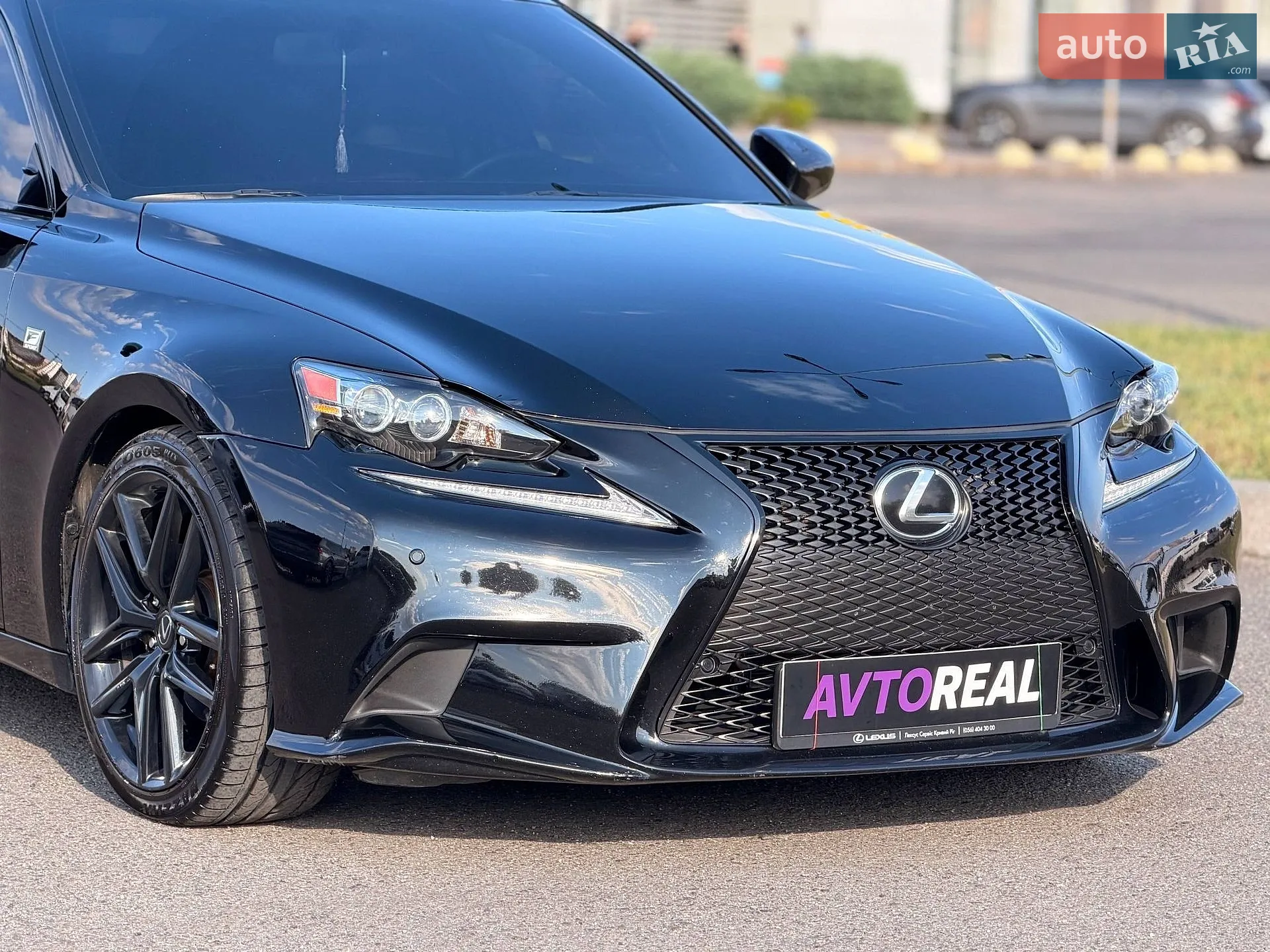 2015 Lexus IS - мініатюра 14