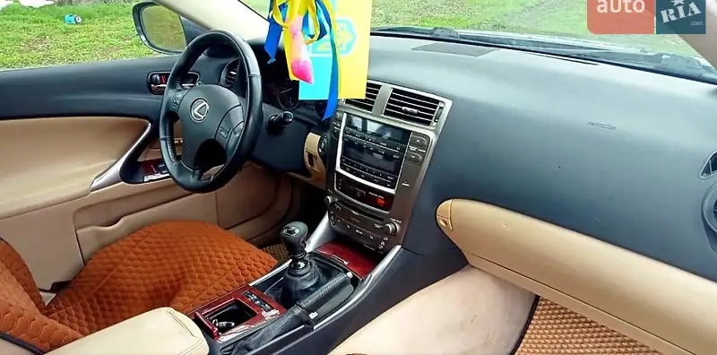 Lexus IS 2007