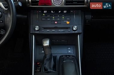 Седан Lexus IS 2014 в Одесі