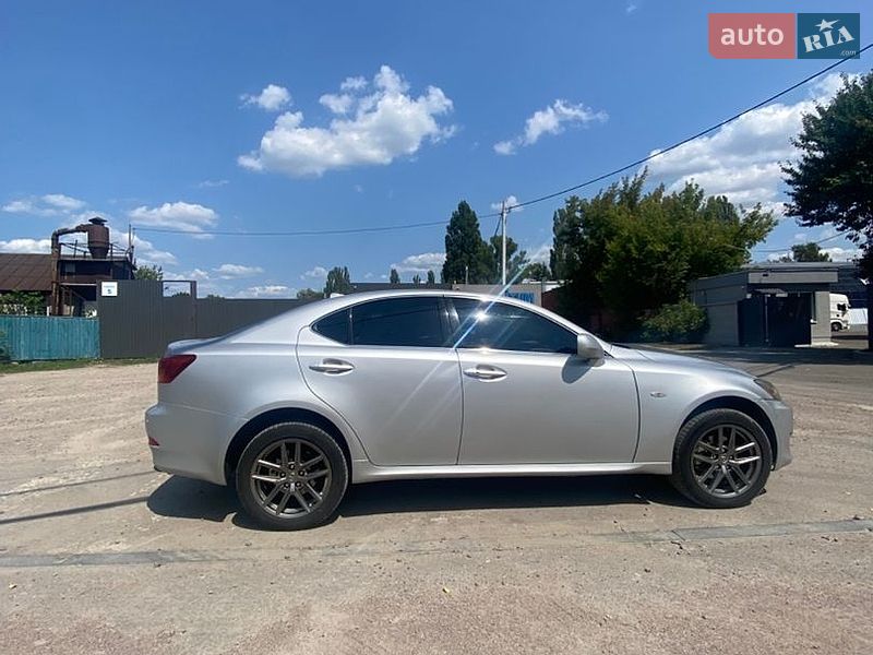 Седан Lexus IS 2006 в Киеве