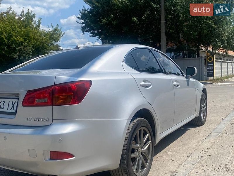 Седан Lexus IS 2006 в Киеве