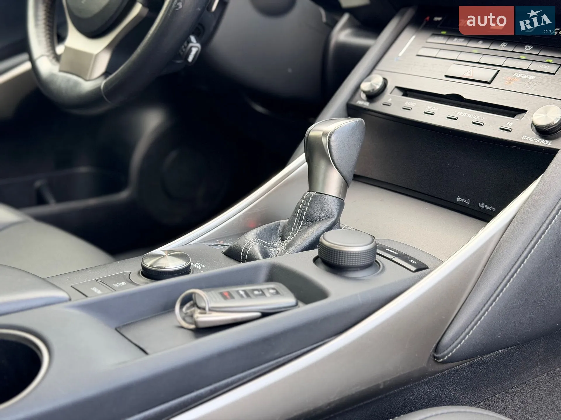 2018 Lexus IS - мініатюра 20