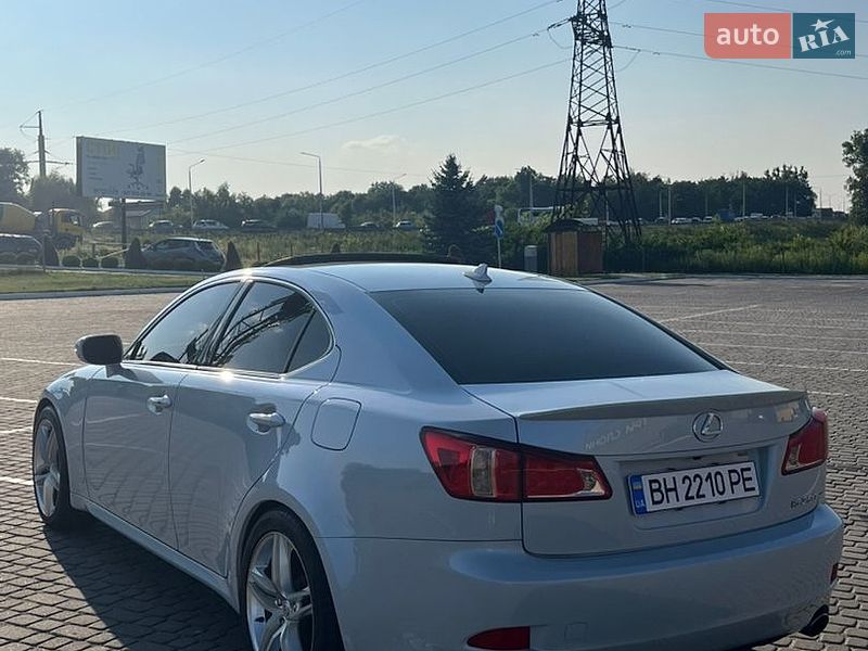 Седан Lexus IS 2010 в Львове фото 6 Седан Lexus IS 2010 в Львове