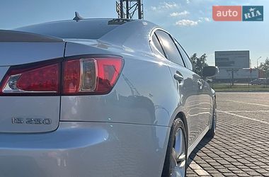 Седан Lexus IS 2010 в Львове фото 8 Седан Lexus IS 2010 в Львове