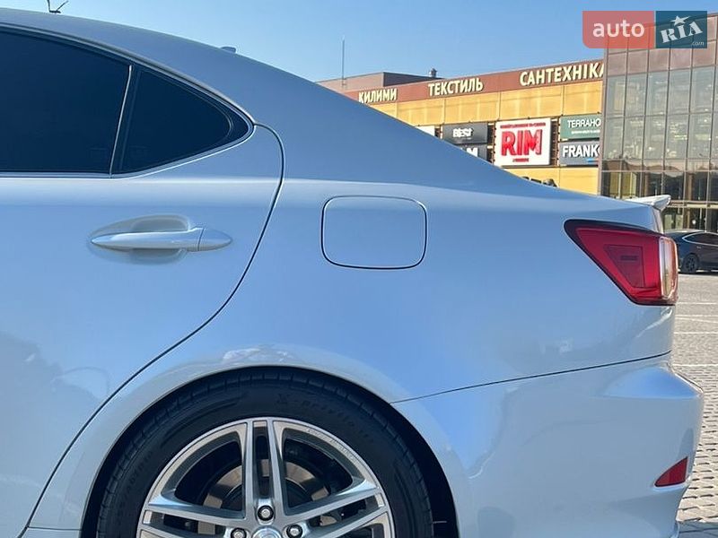 Седан Lexus IS 2010 в Львове фото 9 Седан Lexus IS 2010 в Львове