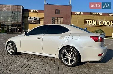 Седан Lexus IS 2010 в Львове фото 11 Седан Lexus IS 2010 в Львове