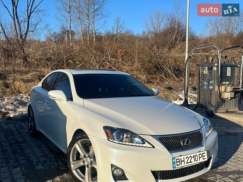 Седан Lexus IS 2010 в Львове фото 15 Седан Lexus IS 2010 в Львове