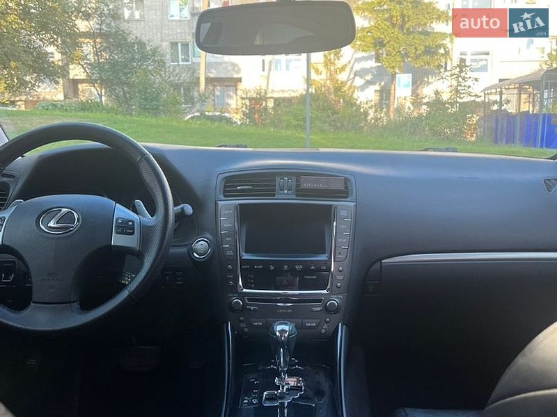 Седан Lexus IS 2010 в Львове фото 19 Седан Lexus IS 2010 в Львове