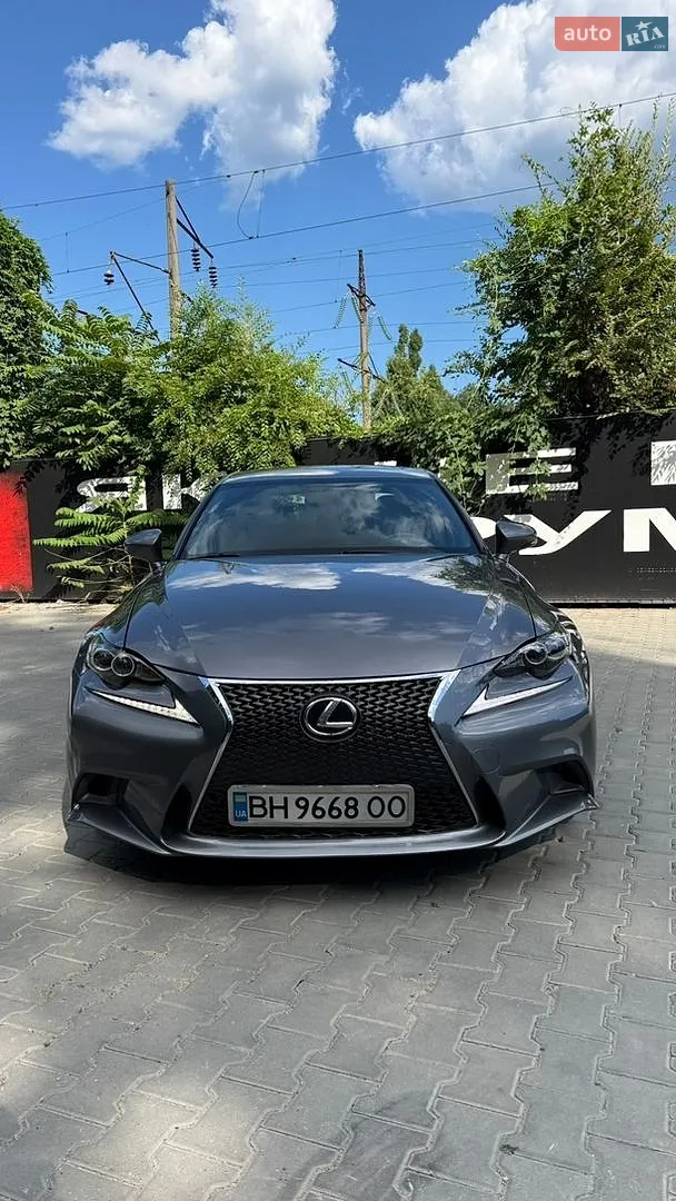 2013 Lexus IS - мініатюра 8