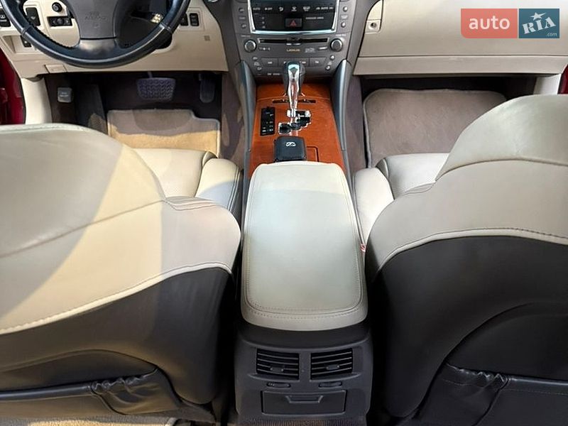 Седан Lexus IS 2008 в Миколаєві