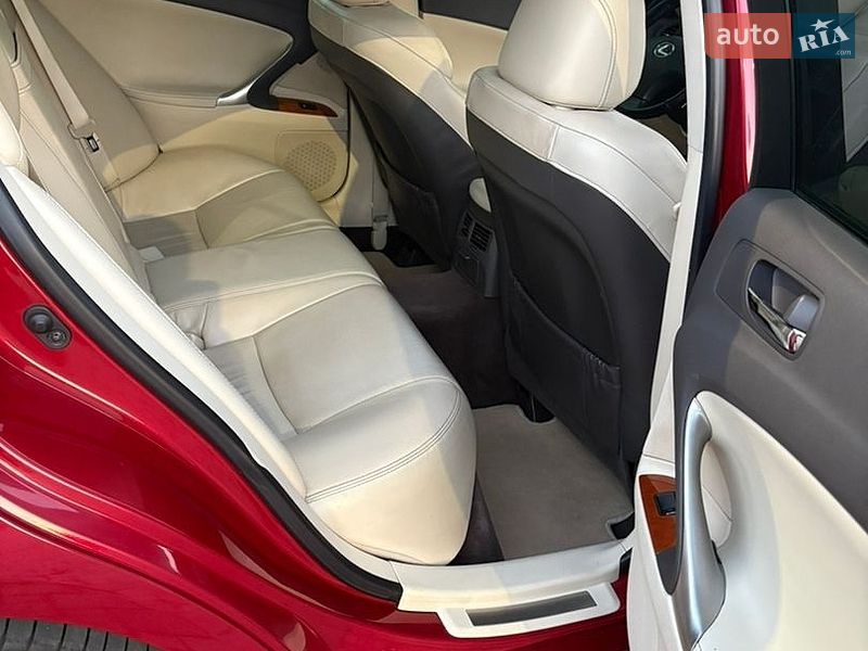 Седан Lexus IS 2008 в Миколаєві
