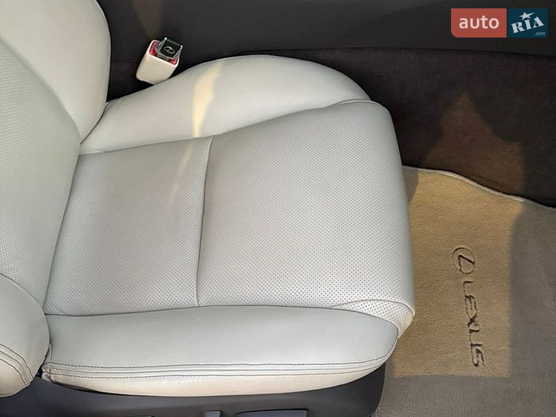 Седан Lexus IS 2008 в Миколаєві