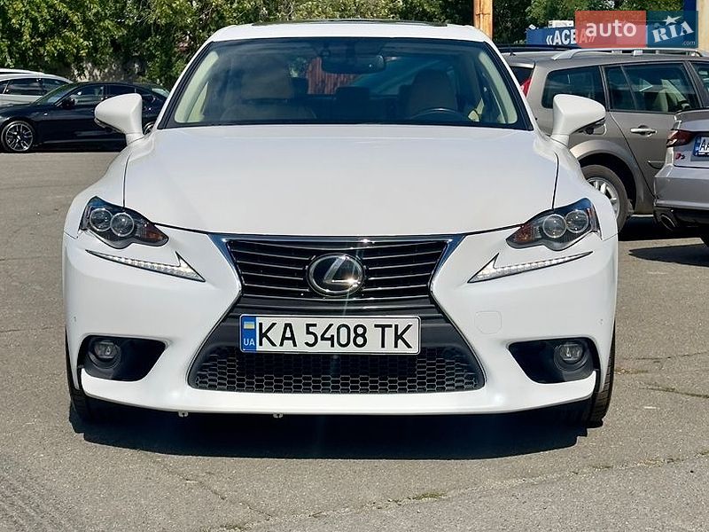 Седан Lexus IS 2015 в Києві фото 2 Седан Lexus IS 2015 в Києві