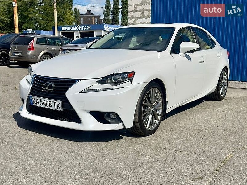 Седан Lexus IS 2015 в Києві фото 4 Седан Lexus IS 2015 в Києві