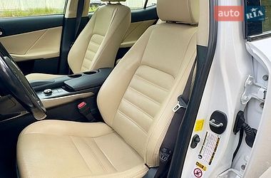 Седан Lexus IS 2015 в Києві фото 12 Седан Lexus IS 2015 в Києві