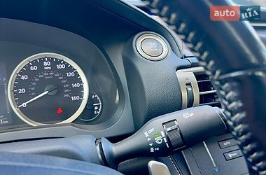 Седан Lexus IS 2015 в Києві фото 23 Седан Lexus IS 2015 в Києві