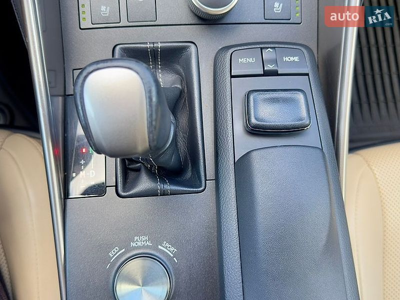 Седан Lexus IS 2015 в Києві фото 25 Седан Lexus IS 2015 в Києві