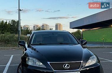 Седан Lexus IS 2007 в Киеве
